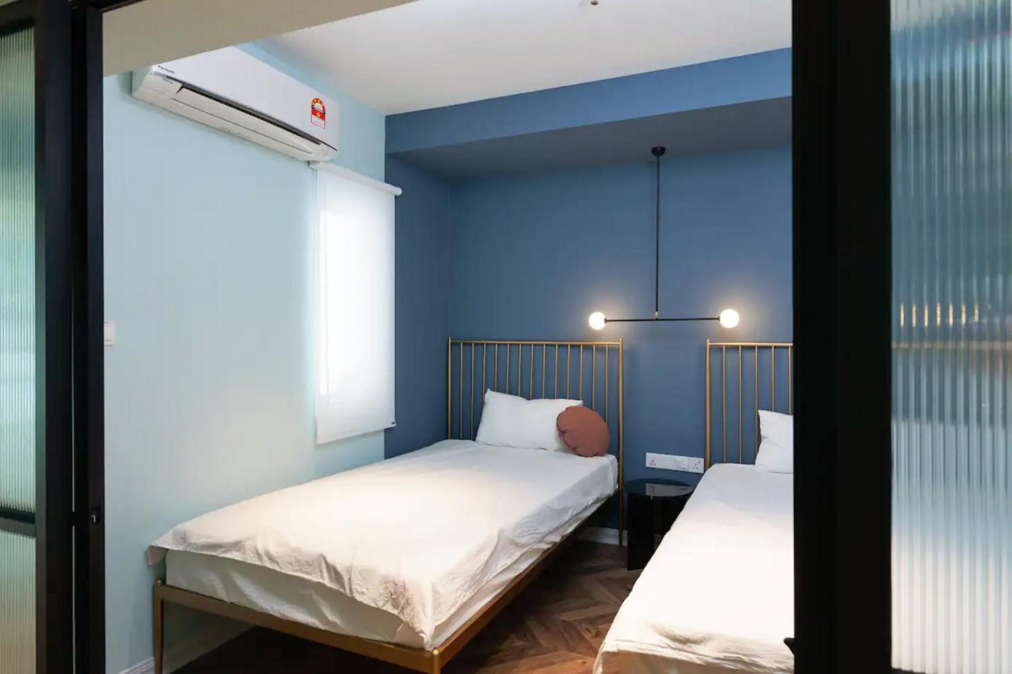 Maritime Seaview Suites Penang George Town Exterior photo